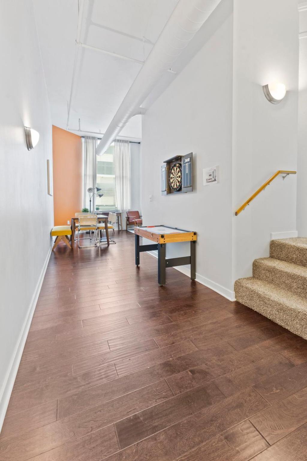 Indy Loft - Monument Circle - Sleeps 7 - Convention Walkable Indianápolis Exterior foto