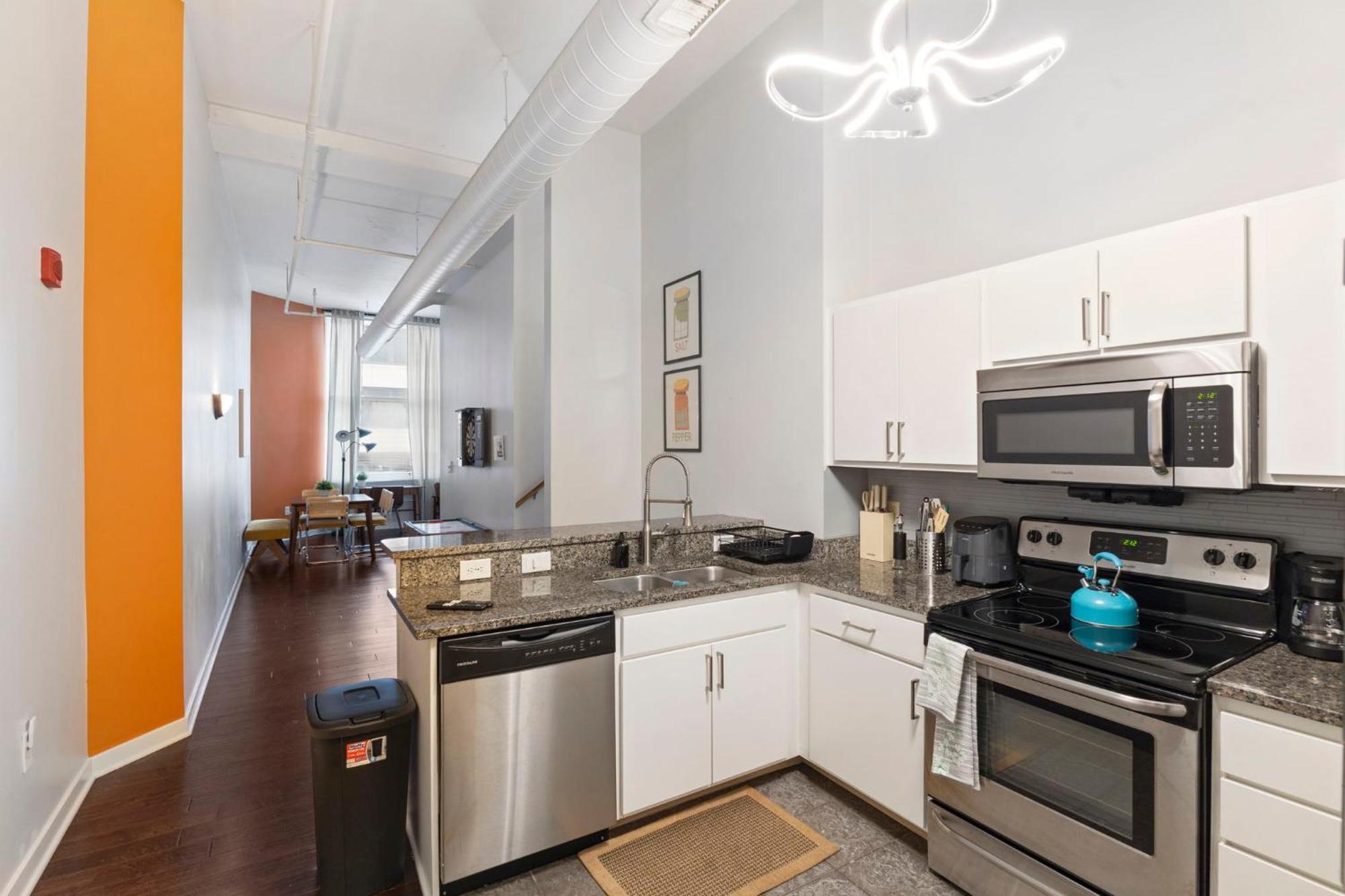 Indy Loft - Monument Circle - Sleeps 7 - Convention Walkable Indianápolis Exterior foto