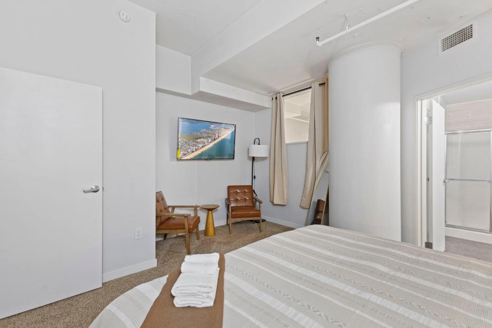 Indy Loft - Monument Circle - Sleeps 7 - Convention Walkable Indianápolis Exterior foto